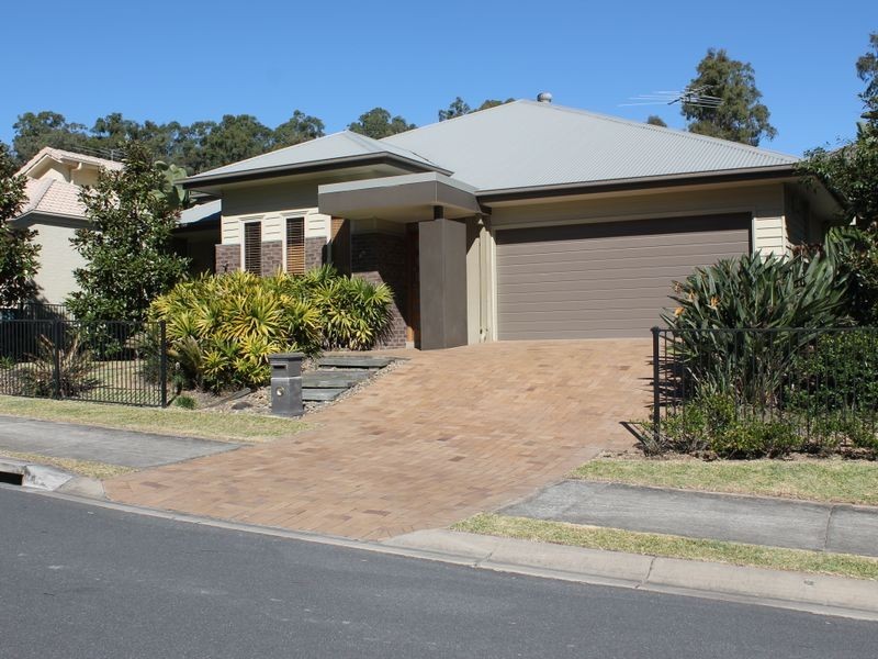 3 Mossman Parade, Waterford QLD 4133