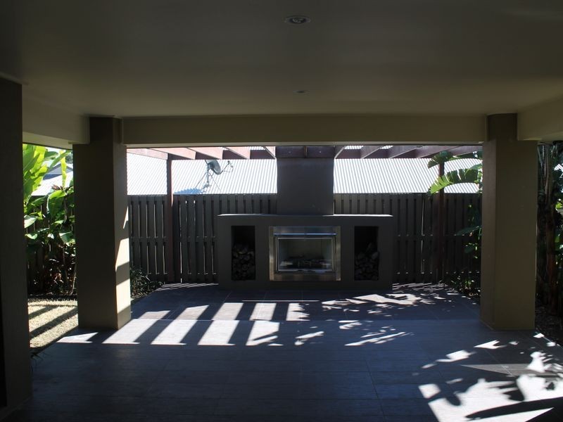 3 Mossman Parade, Waterford QLD 4133