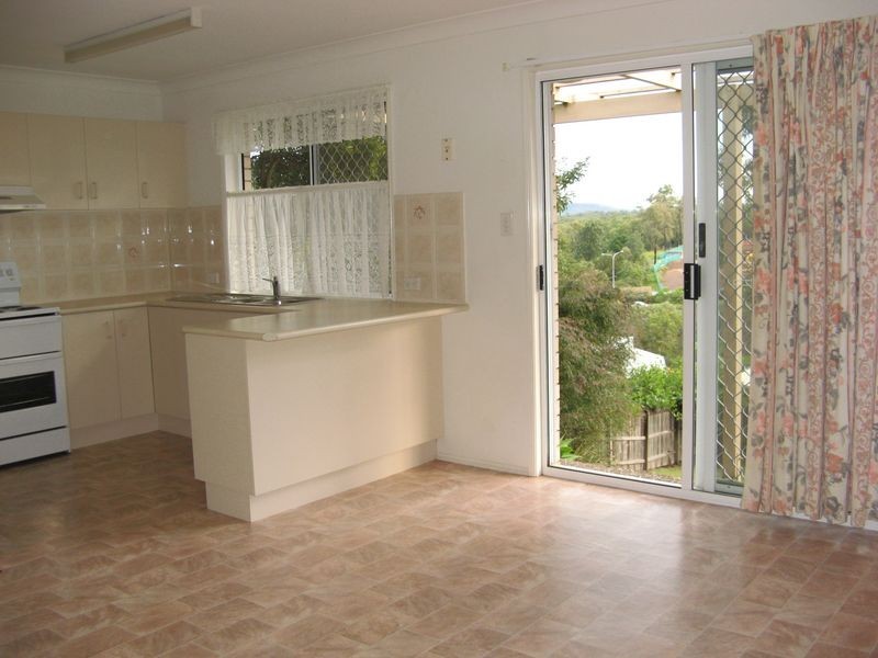 85 Overland Drive, Edens Landing QLD 4207