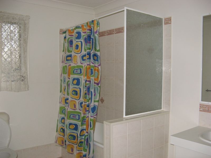 85 Overland Drive, Edens Landing QLD 4207