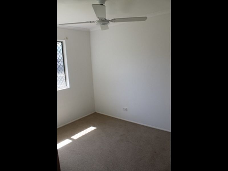 16 Balmoral St, Eagleby QLD 4207