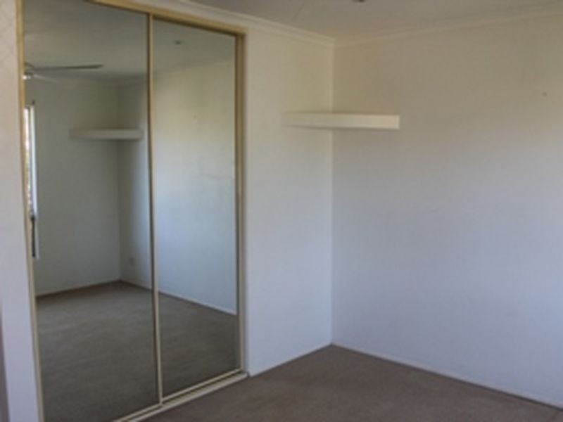 16 Balmoral St, Eagleby QLD 4207