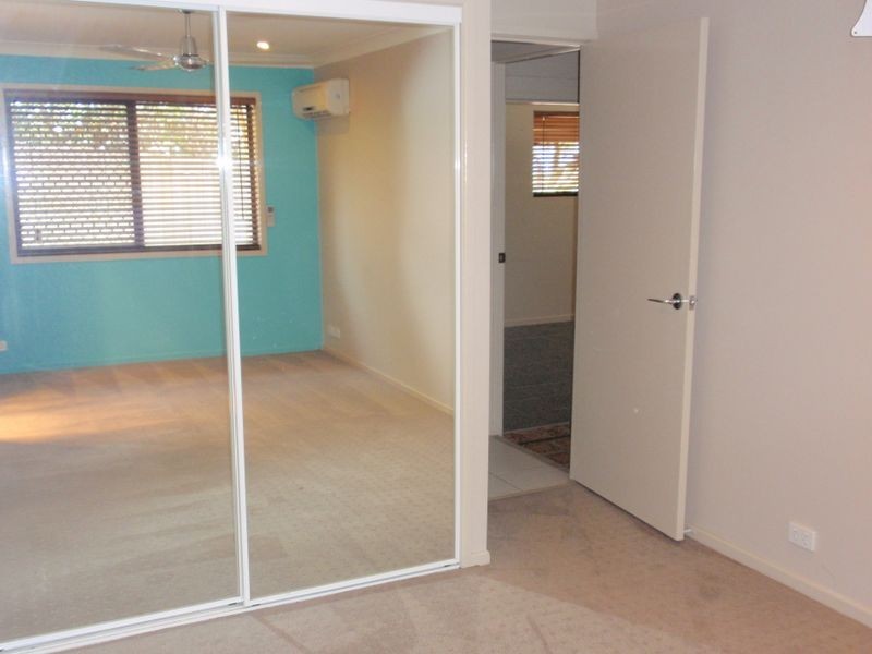 402 Springwood Rd, Springwood QLD 4127