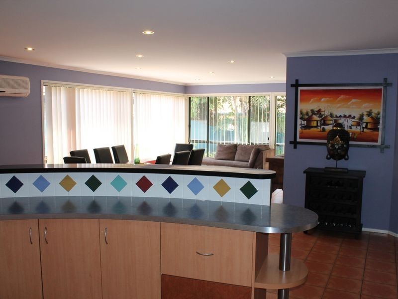 5 Forestglen Cr, Bahrs Scrub QLD 4207