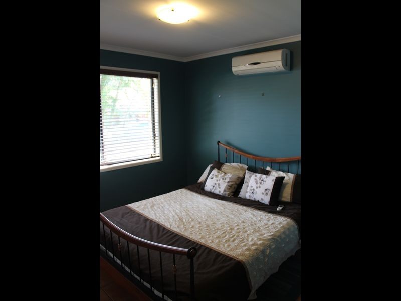 5 Forestglen Cr, Bahrs Scrub QLD 4207