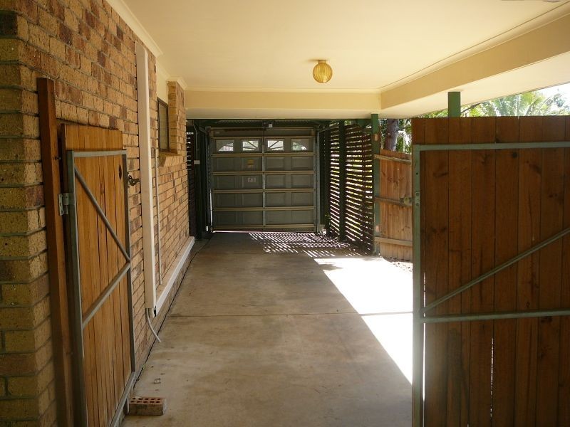 24 Morisset Ct, Edens Landing QLD 4207
