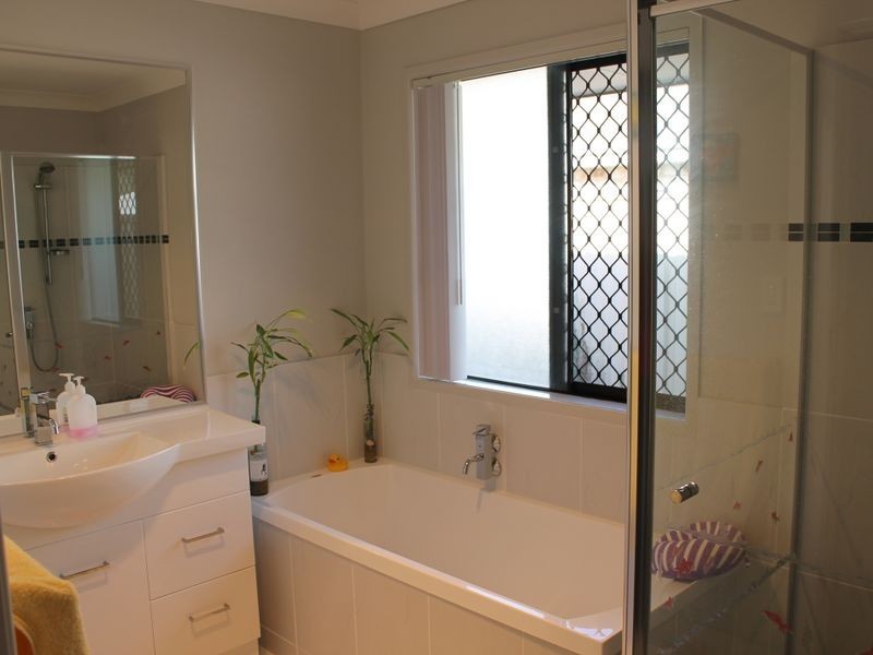 64 River Park Drive, Loganholme QLD 4129