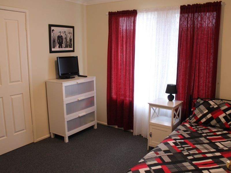 5A Wagner Street, Eagleby QLD 4207