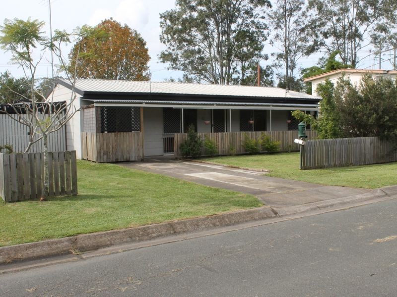 42 Dublin Drive, Eagleby QLD 4207