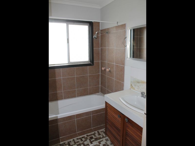 42 Dublin Drive, Eagleby QLD 4207