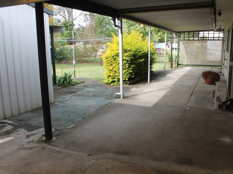 42 Dublin Drive, Eagleby QLD 4207