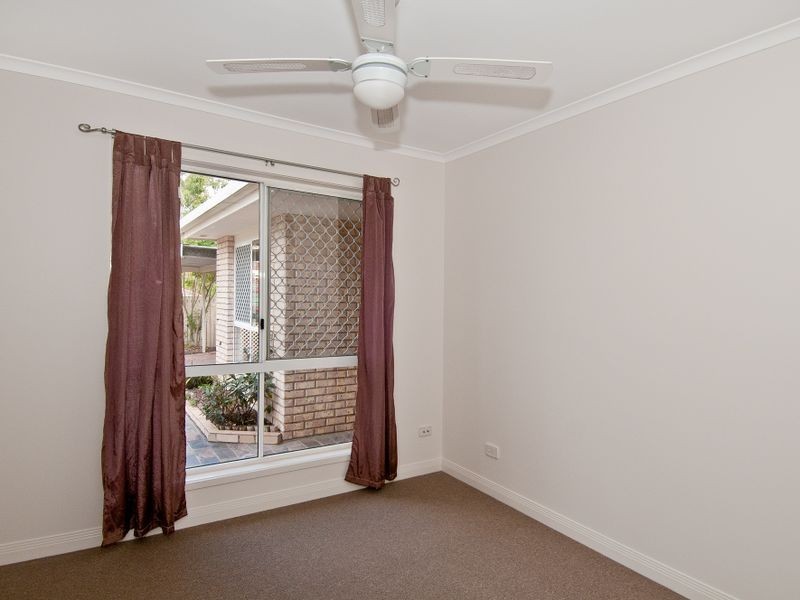 9 Leighton Drive, Edens Landing QLD 4207