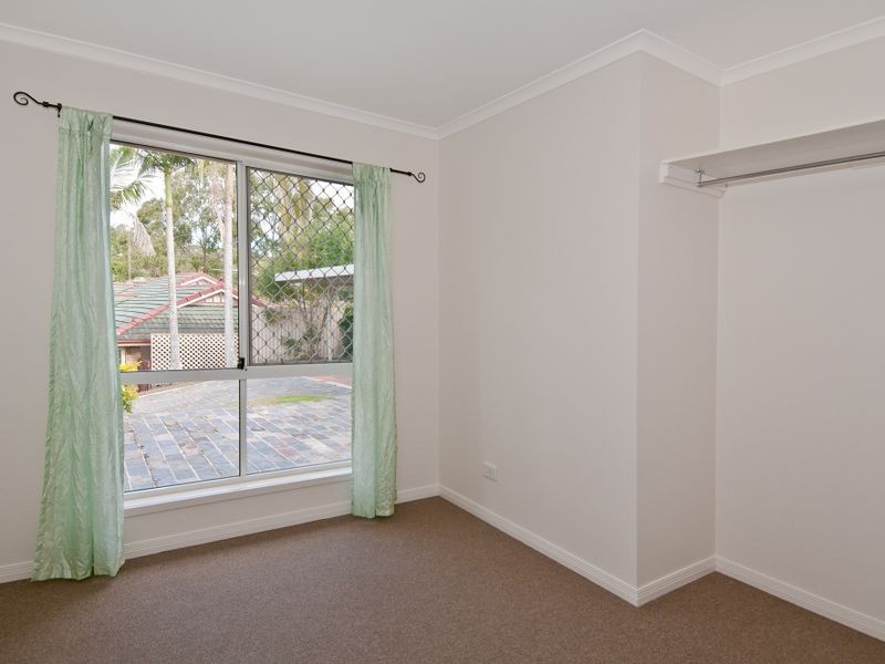 9 Leighton Drive, Edens Landing QLD 4207