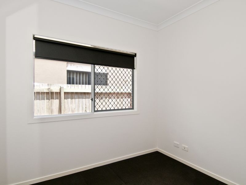 6 Sanctuary Parkway, Waterford QLD 4133