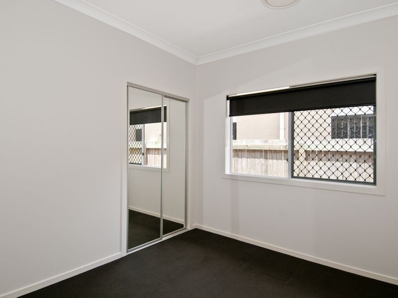 6 Sanctuary Parkway, Waterford QLD 4133