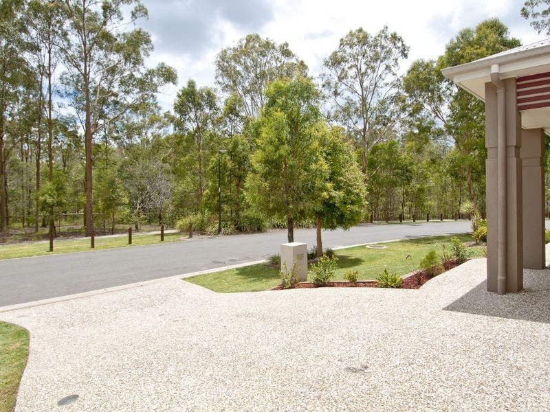 6 Sanctuary Parkway, Waterford QLD 4133