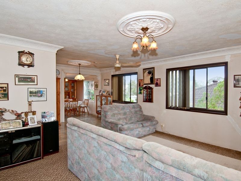 4 Hazel Pl, Beenleigh QLD 4207