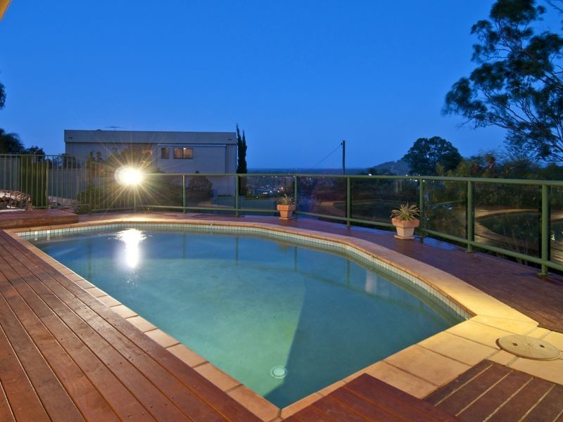 2/12 Jay court, Mount Warren Park QLD 4207