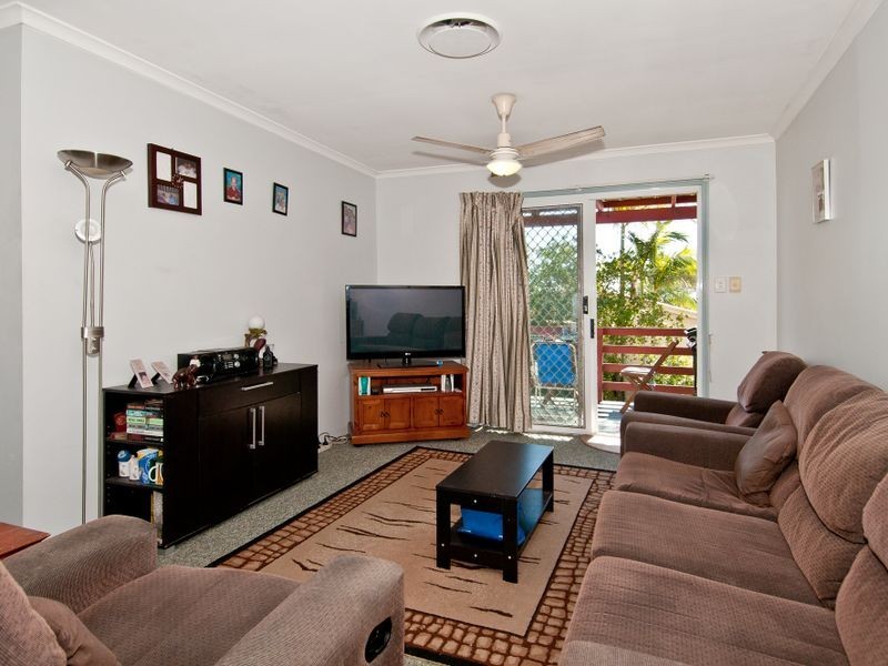 2 Fern Tree, Stapylton QLD 4207