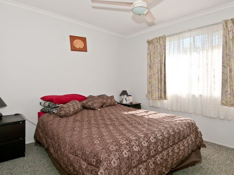 2 Fern Tree, Stapylton QLD 4207