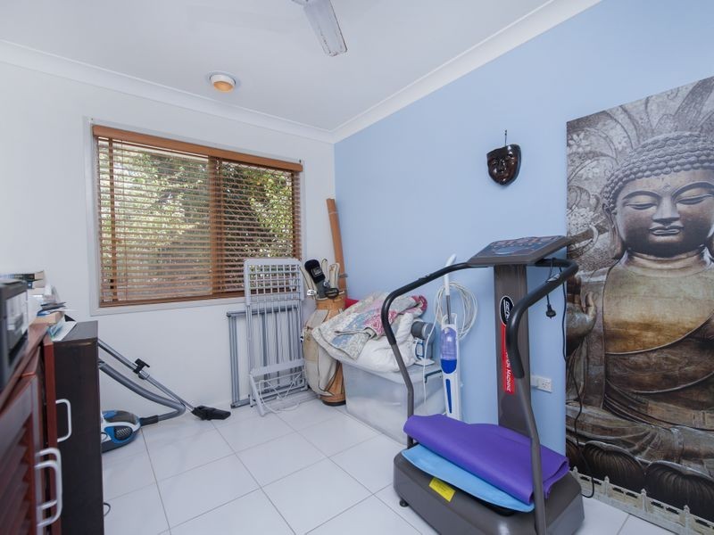 8 Sandstone Ct, Eagleby QLD 4207