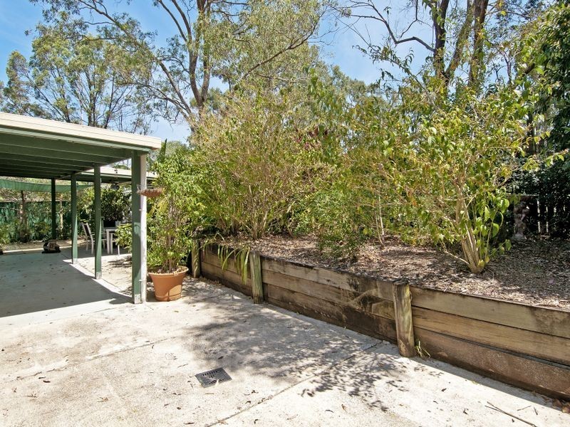 8 Sandstone Ct, Eagleby QLD 4207