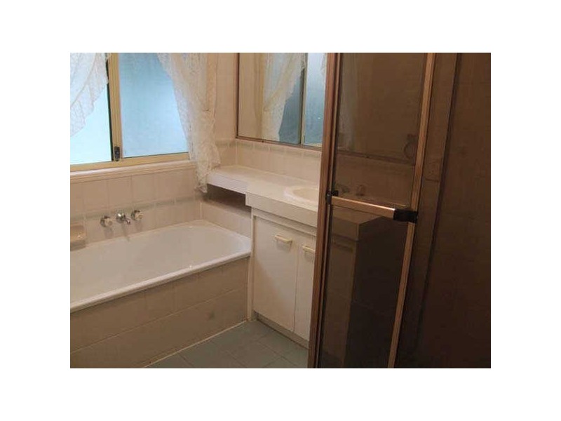 14 Copperfield Dr, Eagleby QLD 4207