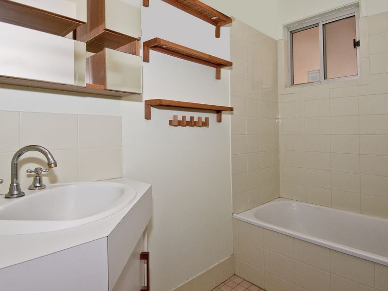 57 Rogers Ave, Beenleigh QLD 4207