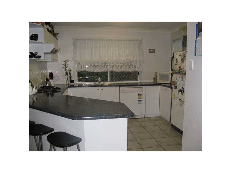 73 Loane Dr, Edens Landing QLD 4207