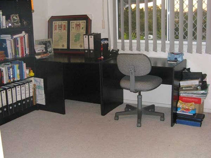 73 Loane Dr, Edens Landing QLD 4207