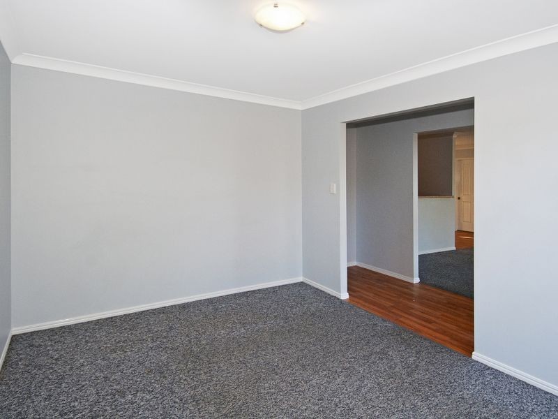 6 Richardson Court, Edens Landing QLD 4207
