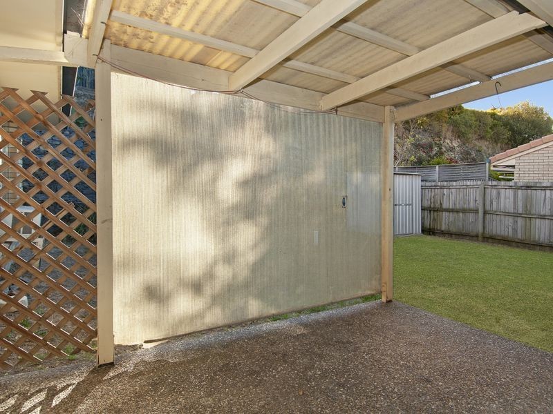 6 Richardson Court, Edens Landing QLD 4207