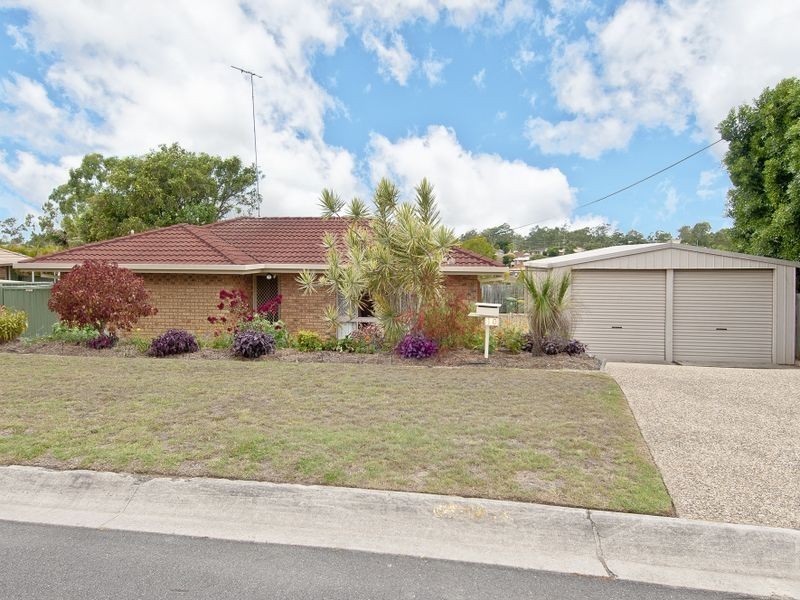 10 Clayton Drive, Edens Landing QLD 4207