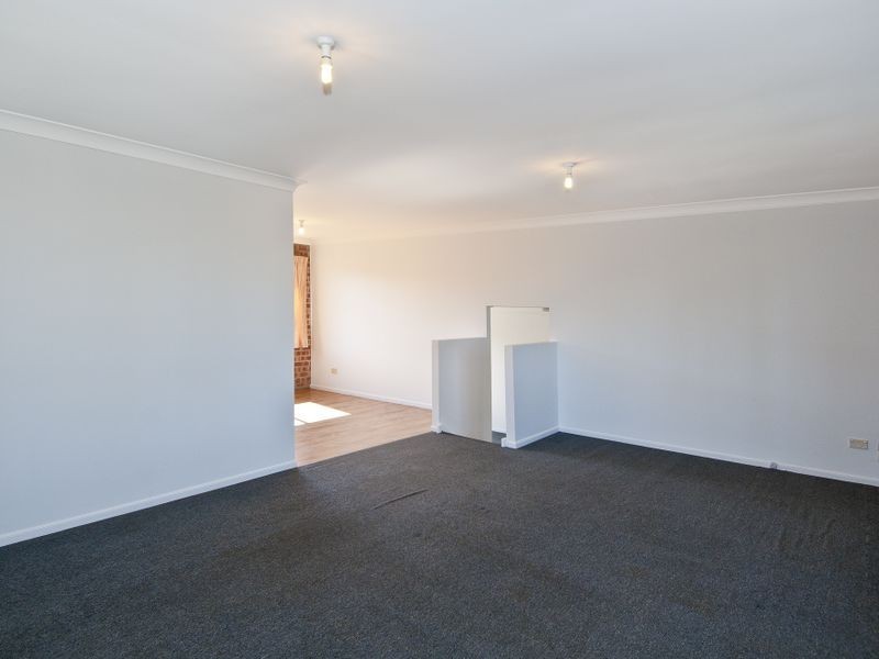 15 Kummara Road, Edens Landing QLD 4207