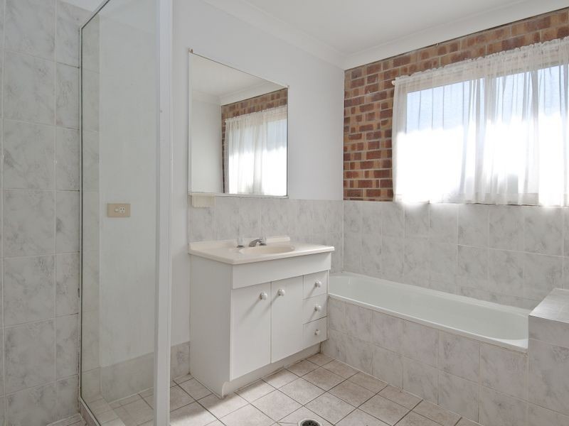 15 Kummara Road, Edens Landing QLD 4207