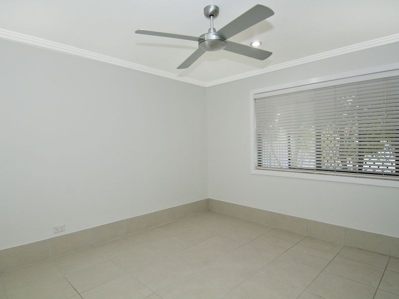 32 Glendevon Crescent, Mount Warren Park QLD 4207