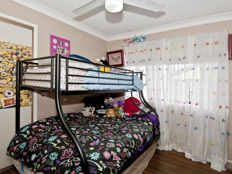 54 Parliament St, Bethania QLD 4205