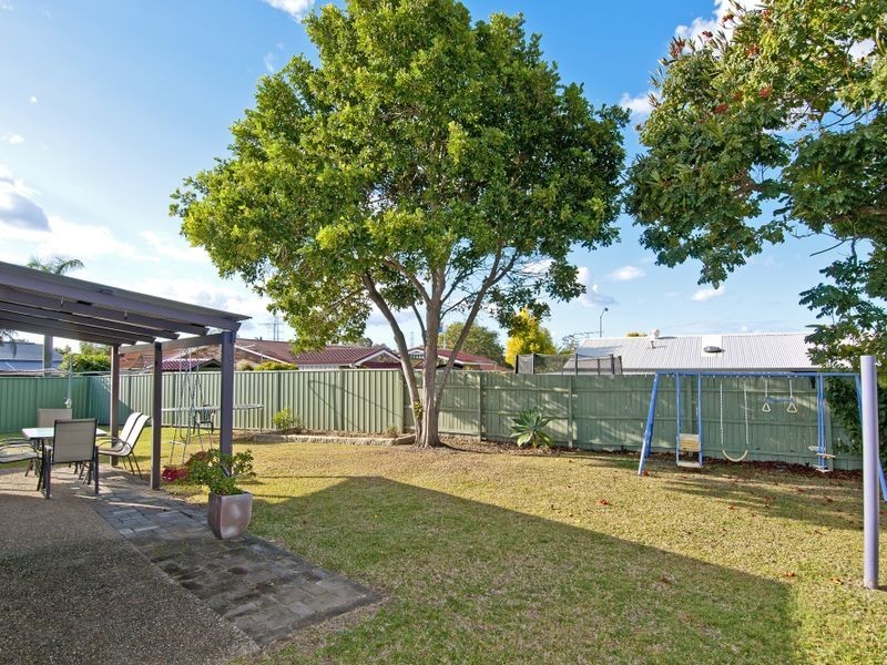 64 Harding Bvd, Mount Warren Park QLD 4207