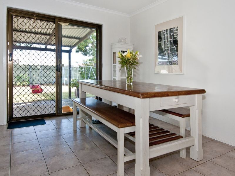 64 Harding Bvd, Mount Warren Park QLD 4207