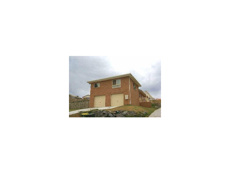 15 Kummara Rd, Edens Landing QLD 4207