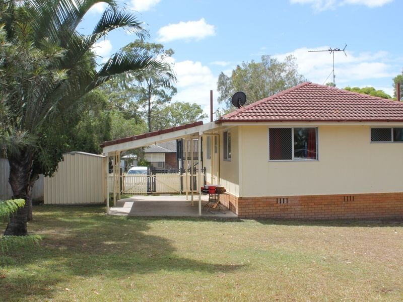 4 Tabari Place, Eagleby QLD 4207