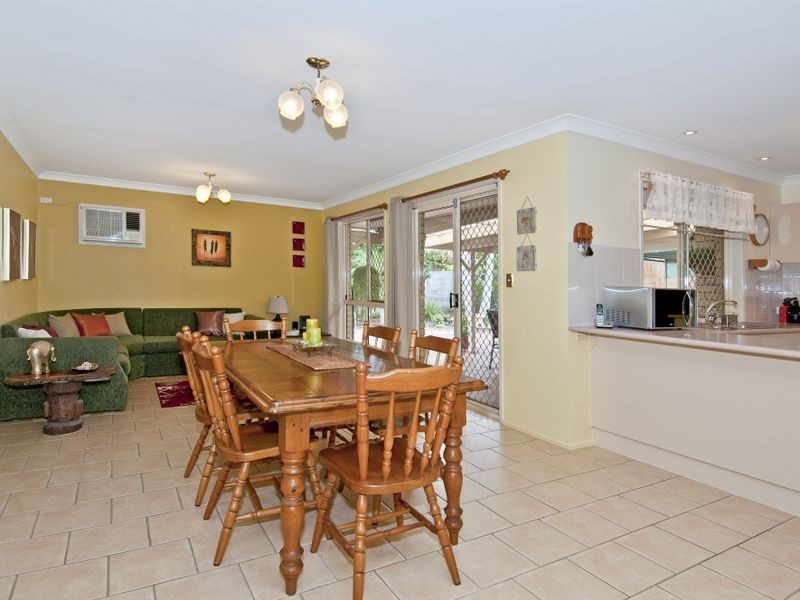 4 Langdon Street, Eagleby QLD 4207