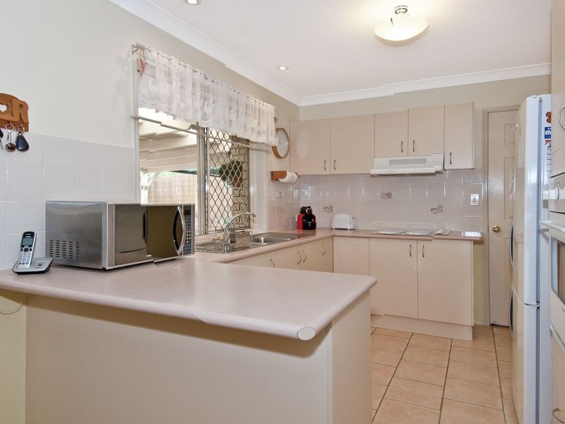 4 Langdon Street, Eagleby QLD 4207