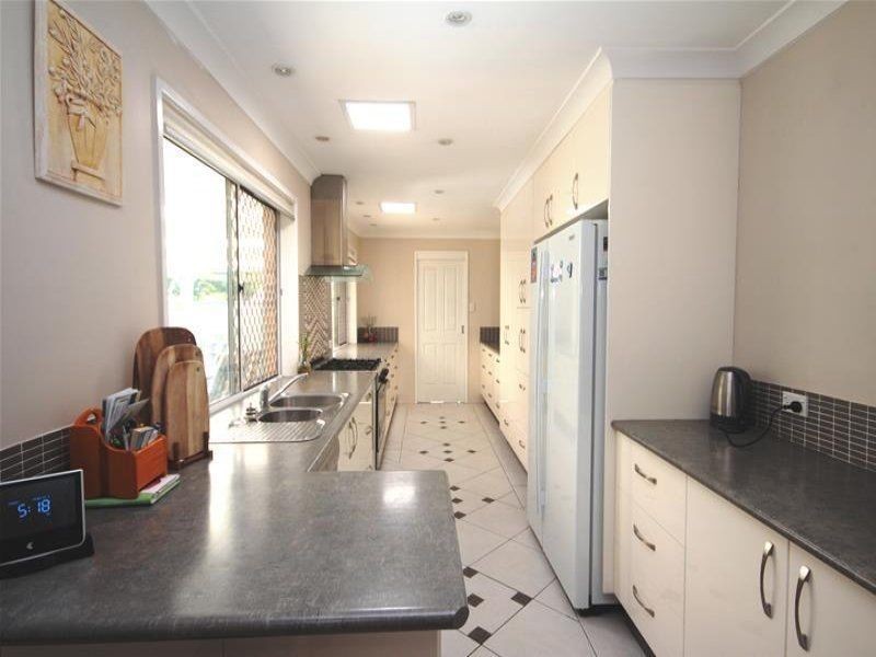 10 Lorisch Court, Mount Warren Park QLD 4207