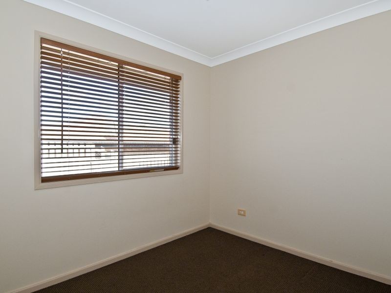 63 Kummara Road, Edens Landing QLD 4207