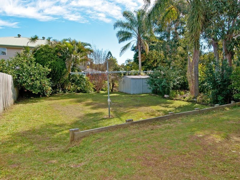 4 Meadow Crescent, Beenleigh QLD 4207