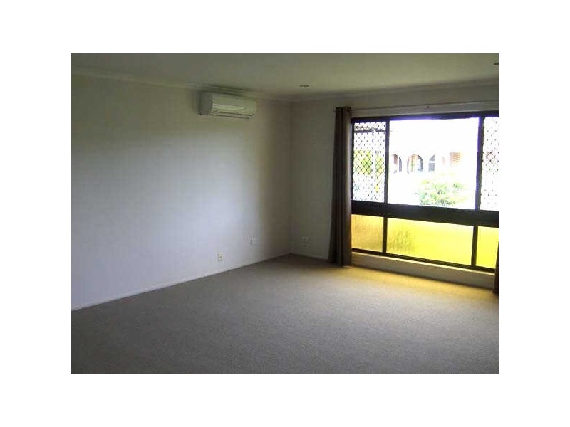 42 Glendevon Cr, Mount Warren Park QLD 4207