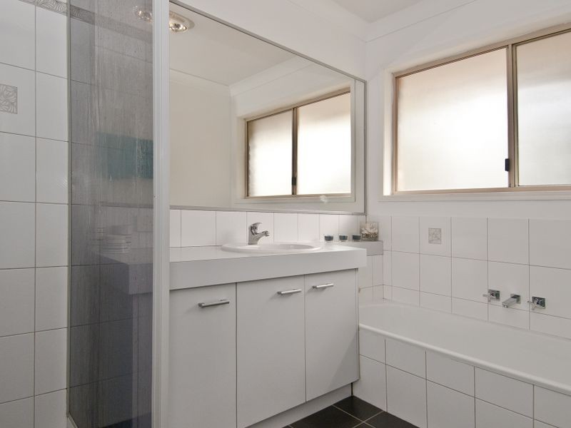 20 Helisma Court, Mount Warren Park QLD 4207