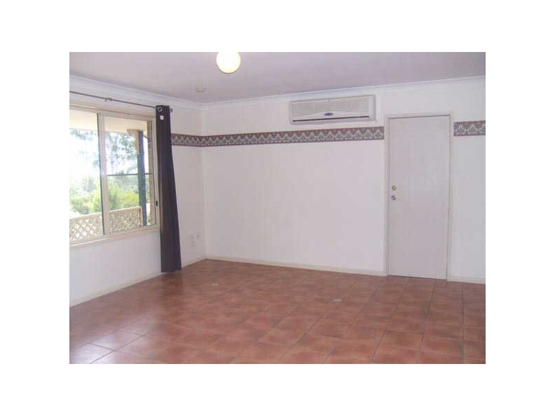 Edens Landing QLD 4207