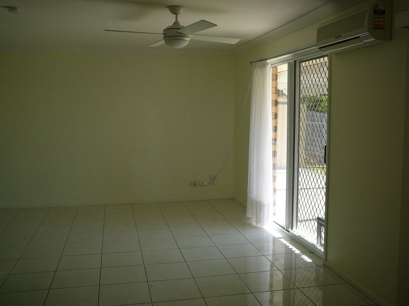 46 Wantana Cres, Edens Landing QLD 4207